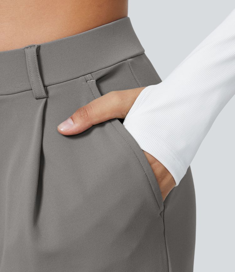 Pantaloni svasati SerenAir™ con cintura alta e tasche laterali con zip